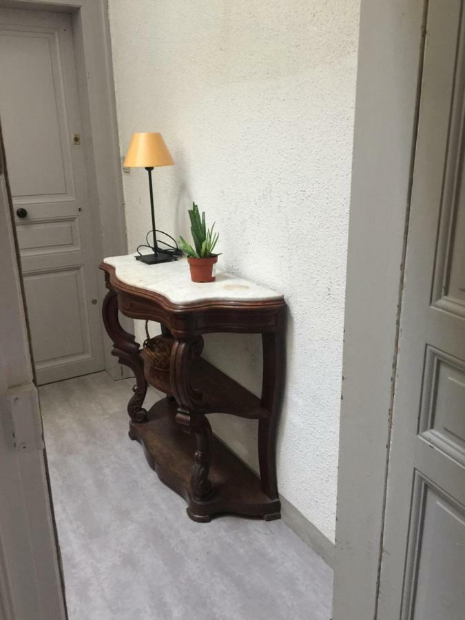 Appartement Les arceaux de Montpellier Extérieur photo